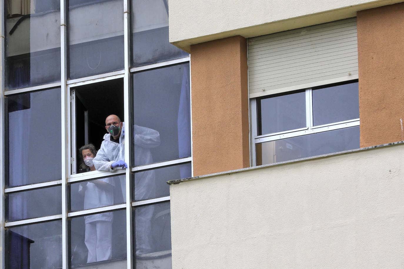 El Ejército vuelve a desinfectar la Residencia Asistida de Cáceres