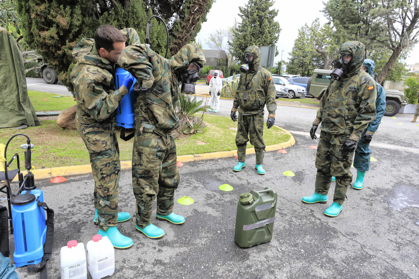 El Ejército vuelve a desinfectar la Residencia Asistida de Cáceres