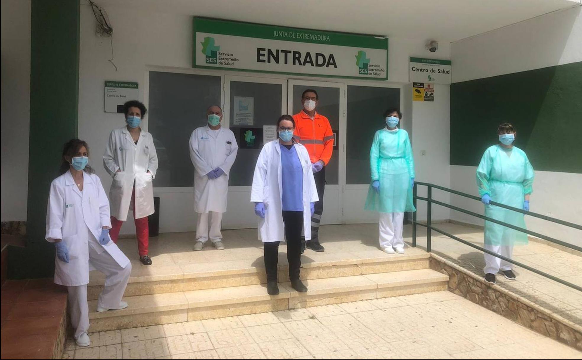 Trabajadores del centro de salud de Cabeza del Buey, que participa en el proyecto. 