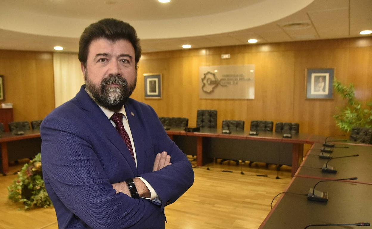 Javier Peinado, secretario general de la Creex. 