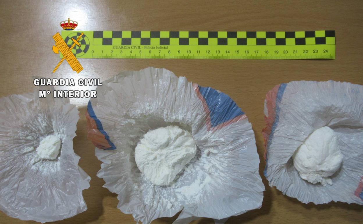 Droga intervenida por la Guardia Civil.