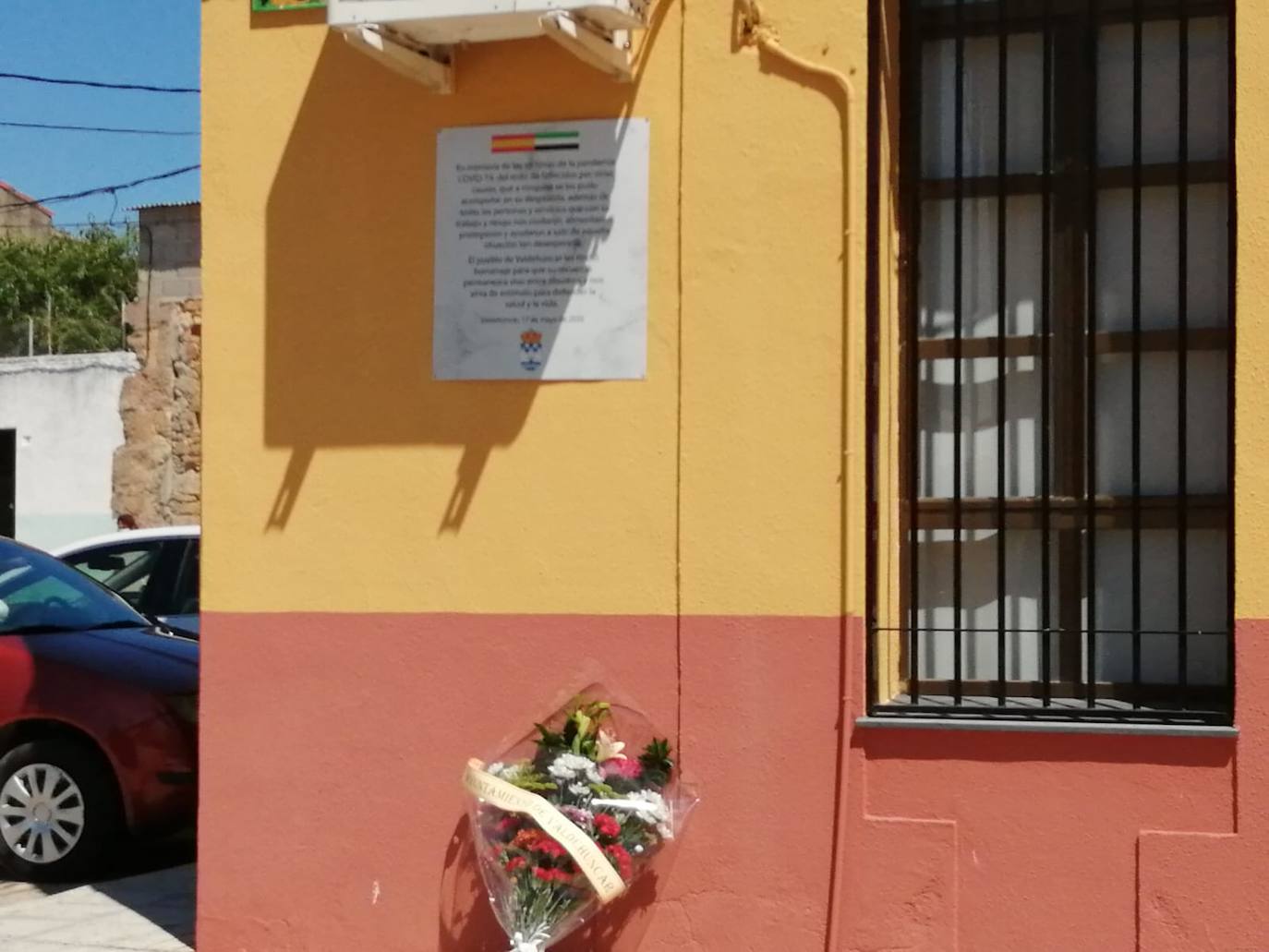 Fotos: Valdehúncar homenajea a las víctimas del COVID-19