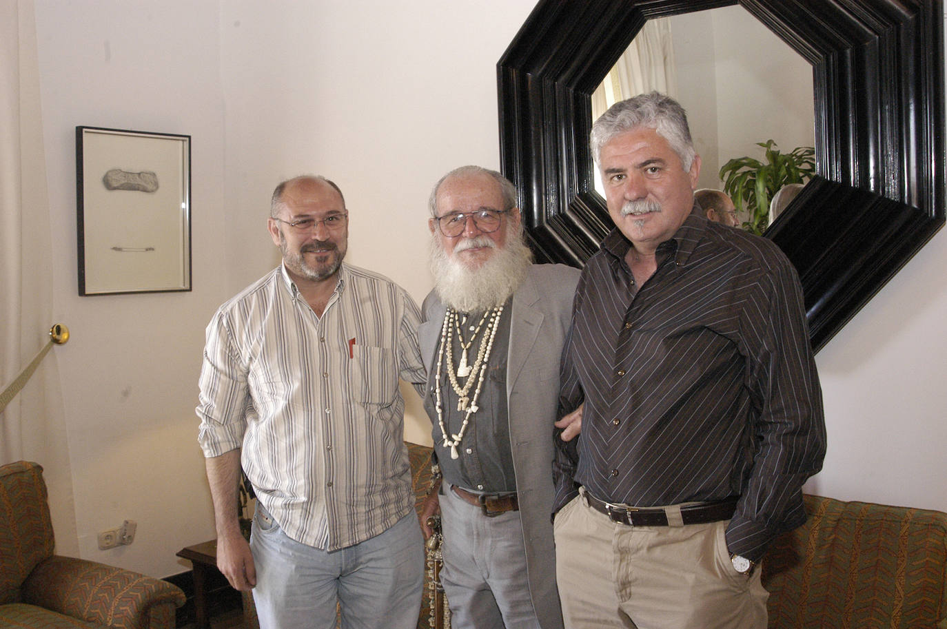 Año 2005, Monterroso, Gallo y Juan Andrés Tovar, presidente de la Diputación de Cáceres.