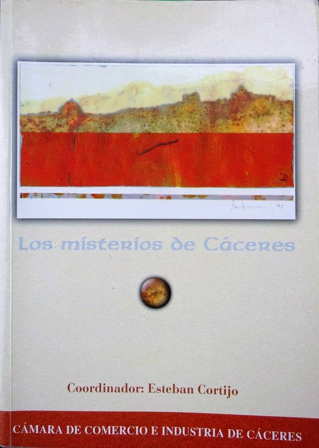 Portada del libro 'Los misterios de Cáceres'.