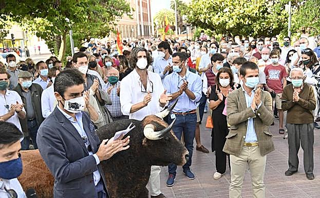 Un momento del acto en defensa de la tauromaquia que tuvo lugar este sábadao en Badajoz.