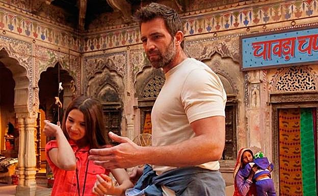 Fernando Gil y Rocío Yanguas en 'La cinta de Álex'.