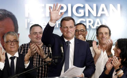 Louis Aliot, del partido de Marine Le Pen, nuevo alcalde de Perpiñán.
