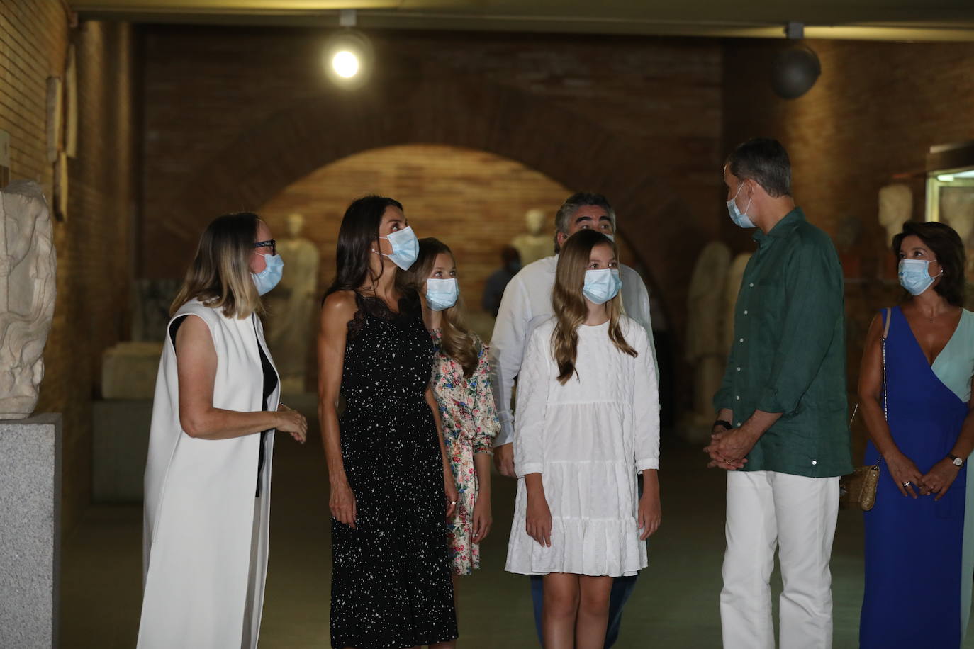 Fotos: Los Reyes y sus hijas ya están en Mérida para asistir al Festival de Teatro