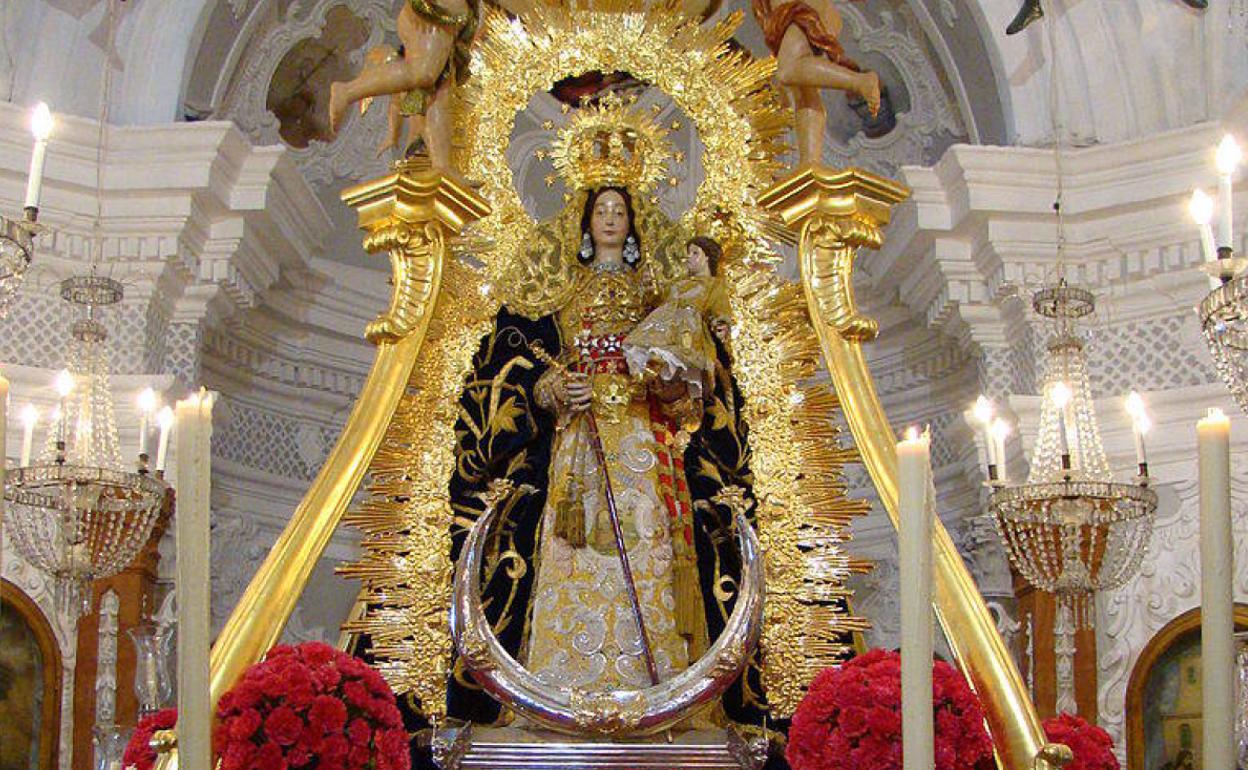 Virgen de los Remedios 