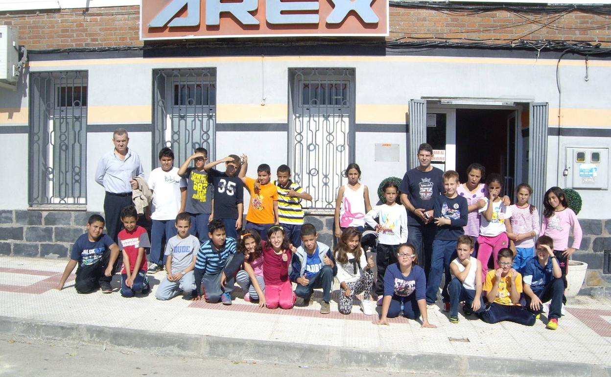 Foto de archivo de un grupo participante de 'Junioremprende' en una de las ediciones anteriores.