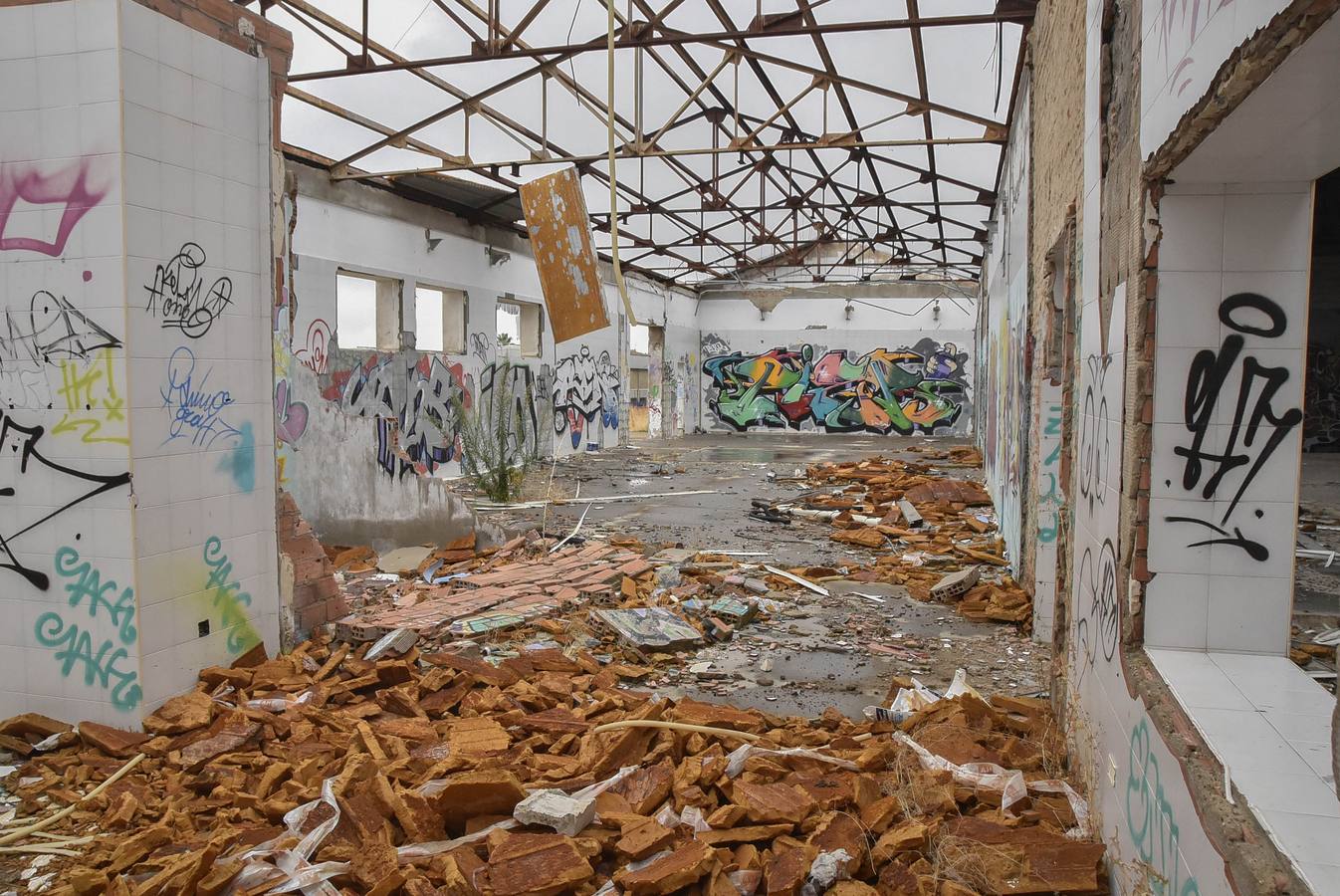 Vista general del antiguo matadero municipal de Badajoz