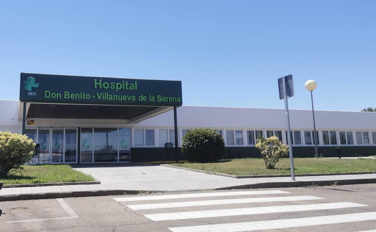 Entrada del Hospital comarcal Don Benito-Villanueva.