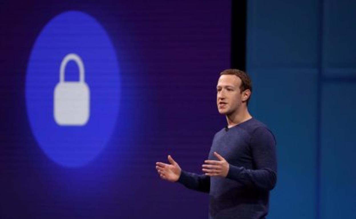 Facebook will ban content that denies the Holocaust