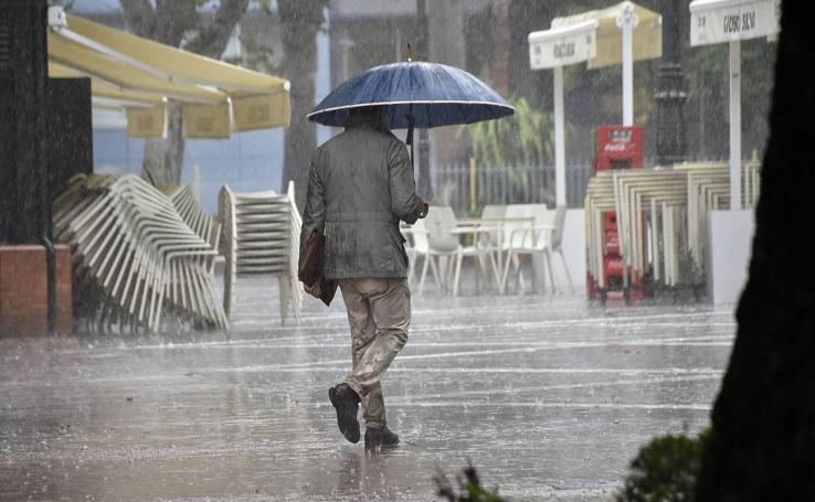 Las intensas lluvias de la borrasca Bárbara, en imágenes