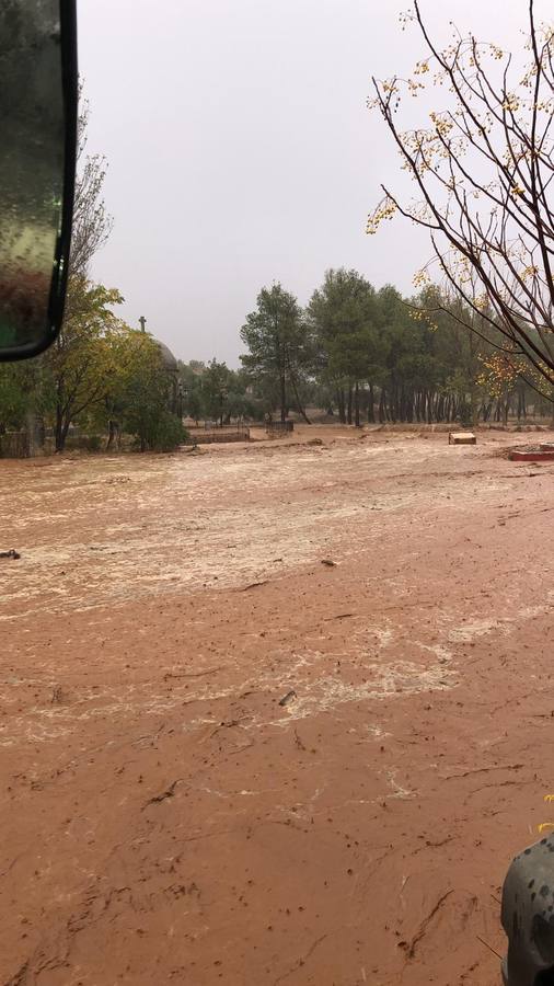 Desborde del arroyo de Valdemedel en Ribera del Fresno 