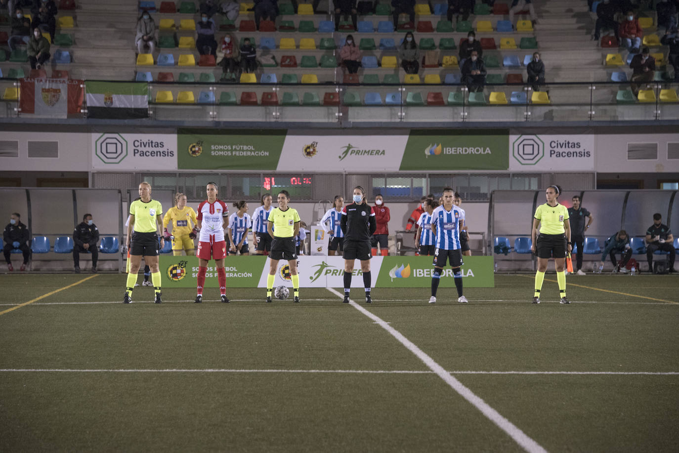 Fotos: Victoria del Santa Teresa ante el Espanyol