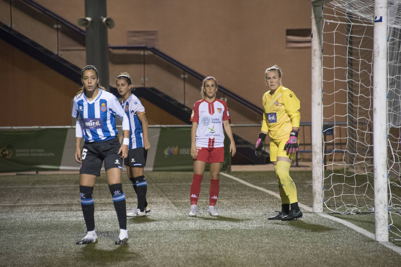 Fotos: Victoria del Santa Teresa ante el Espanyol
