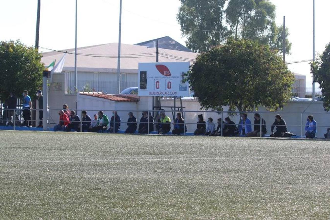 Las gradas del municipal calamonteño volvieron a ser ocupadas por multitud de aficionados que respetaron la distancia de seguridad