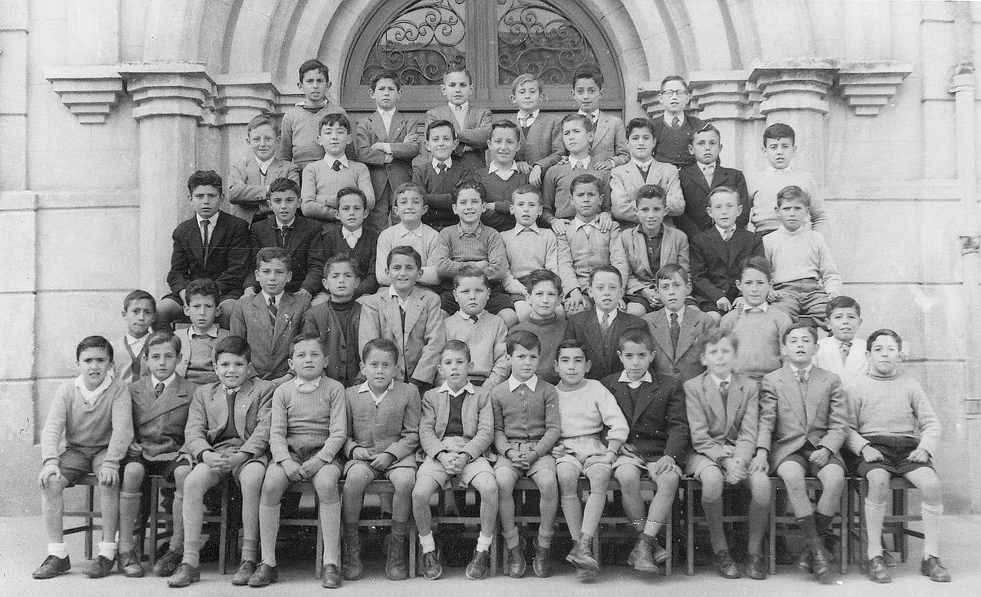 Clase del curso 1951-52.