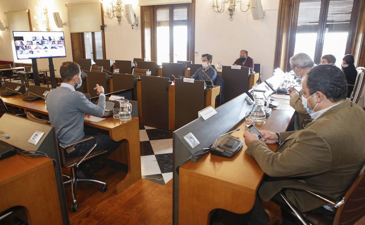 200.000 euros para apoyar la puesta en marcha de negocios o pymes en la provincia de Cáceres