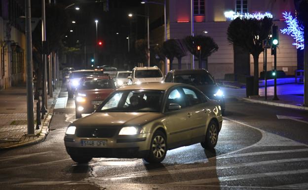 Las carreteras se llenaron de coches en la vuelta a casa.