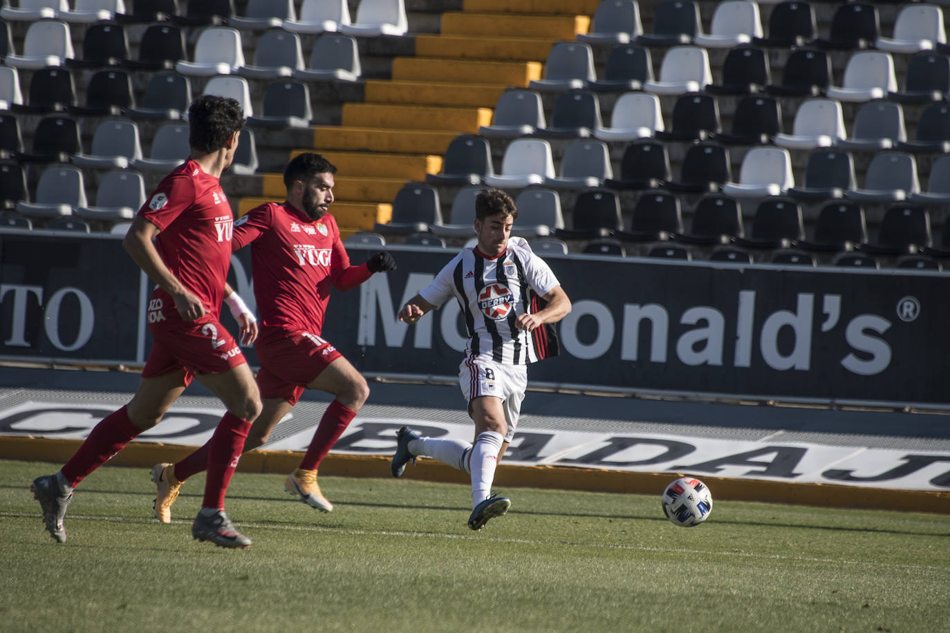 Fotos: Victoria del CD Badajoz ante el Socuéllamos