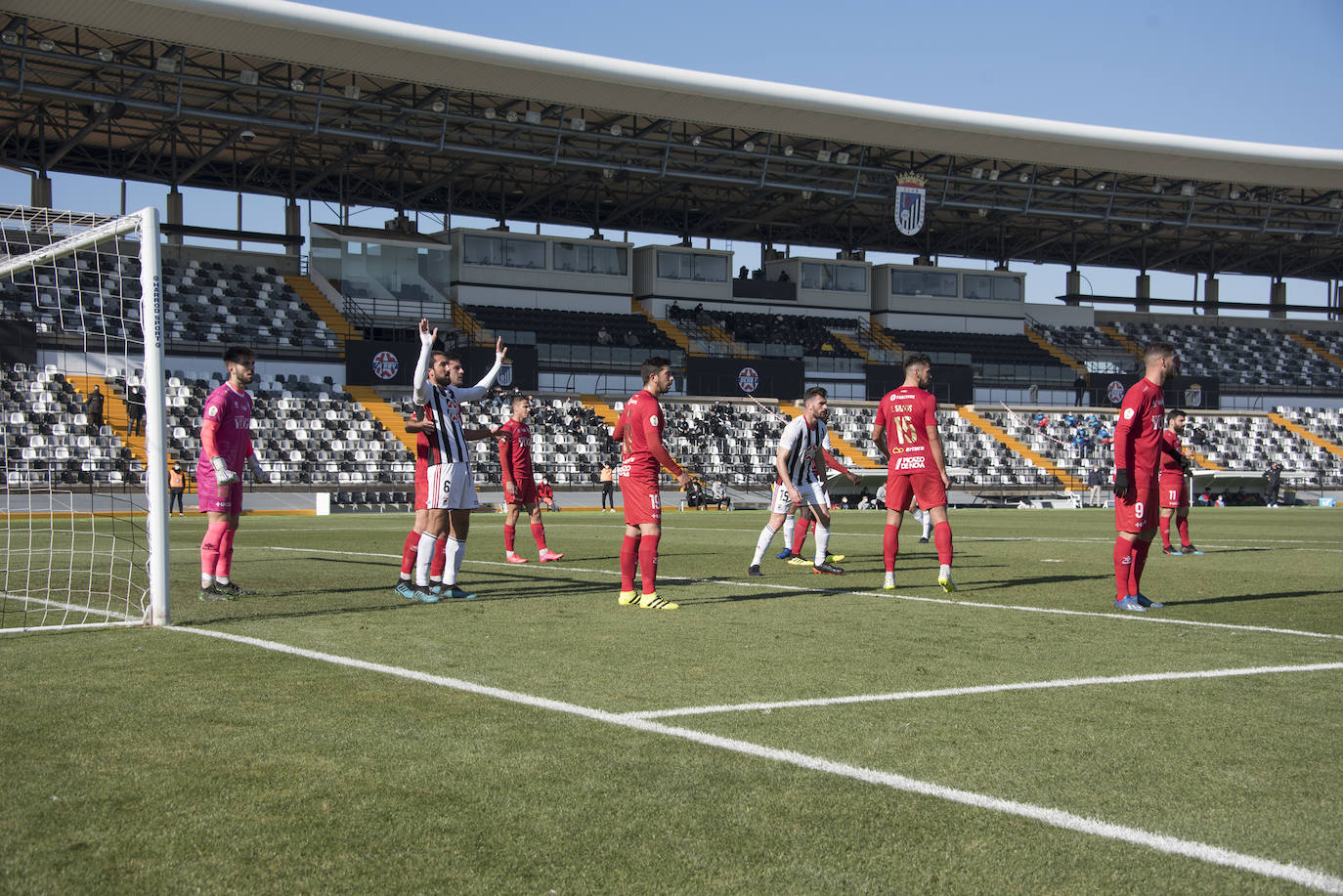 Fotos: Victoria del CD Badajoz ante el Socuéllamos