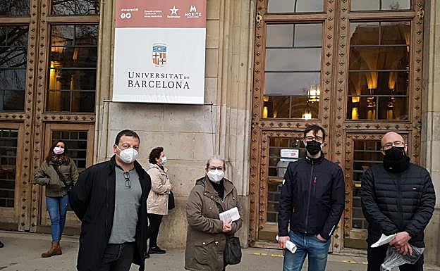 José Antonio, Adrián, Ana y Marvin, a los que han han llamado para formar parte de una mesa electoral.