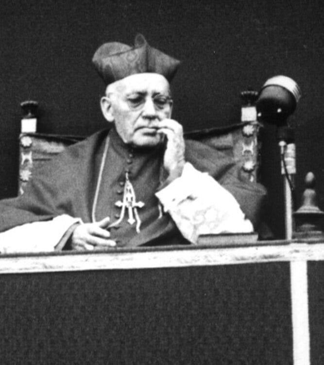 Fotos: Libros de Santiago Segura con su versión del golpe de Estado de hace 40 años.