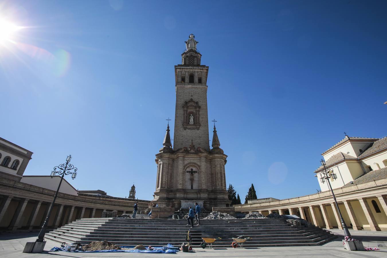 Fotos: Libros de Santiago Segura con su versión del golpe de Estado de hace 40 años.