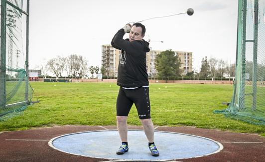 El lanzador de martillo Jorge García es también el presidente del Club Deportivo de Atletismo de Badajoz.