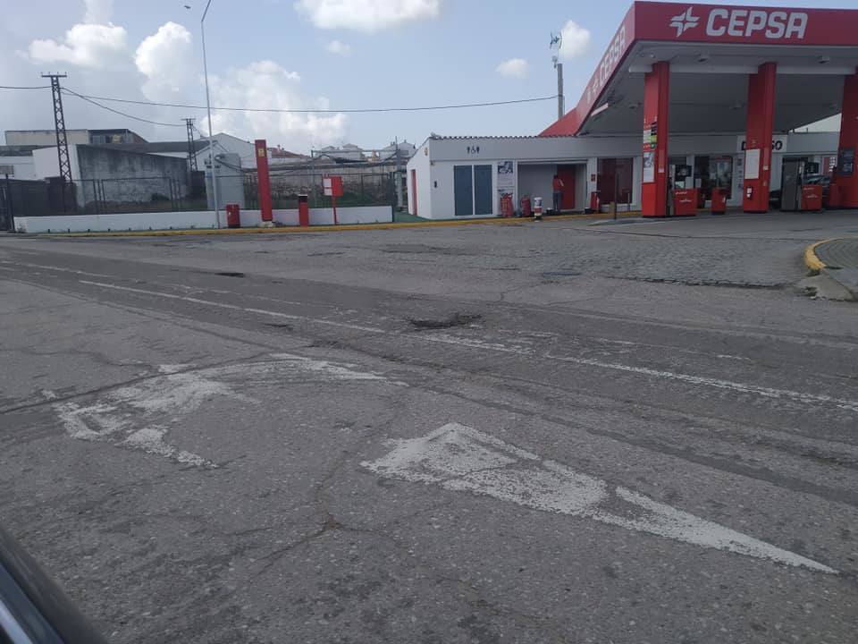 Denuncian la situación de baches y socavones en Fregenal