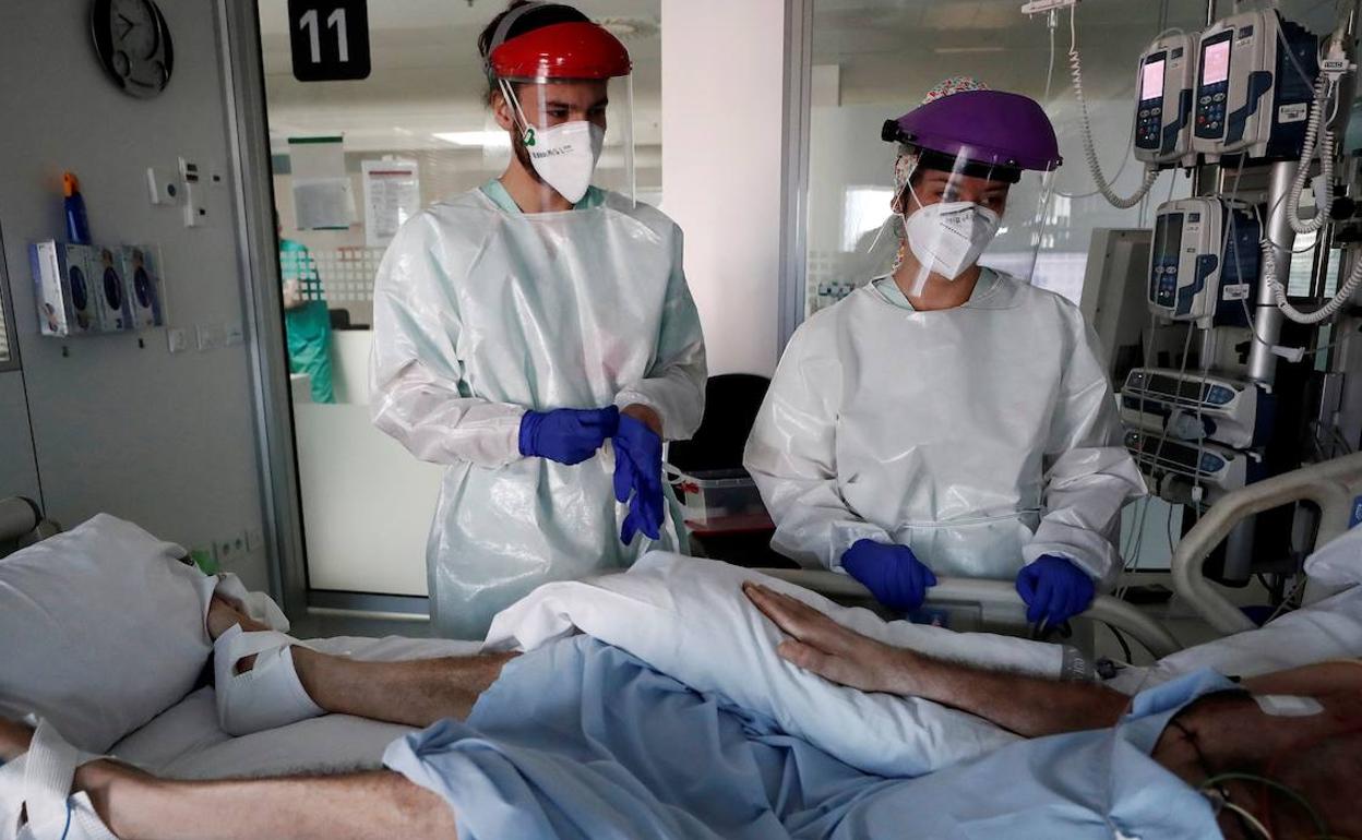 La incidencia regional baja a 130 mientras Almendralejo alcanza el riesgo extremo