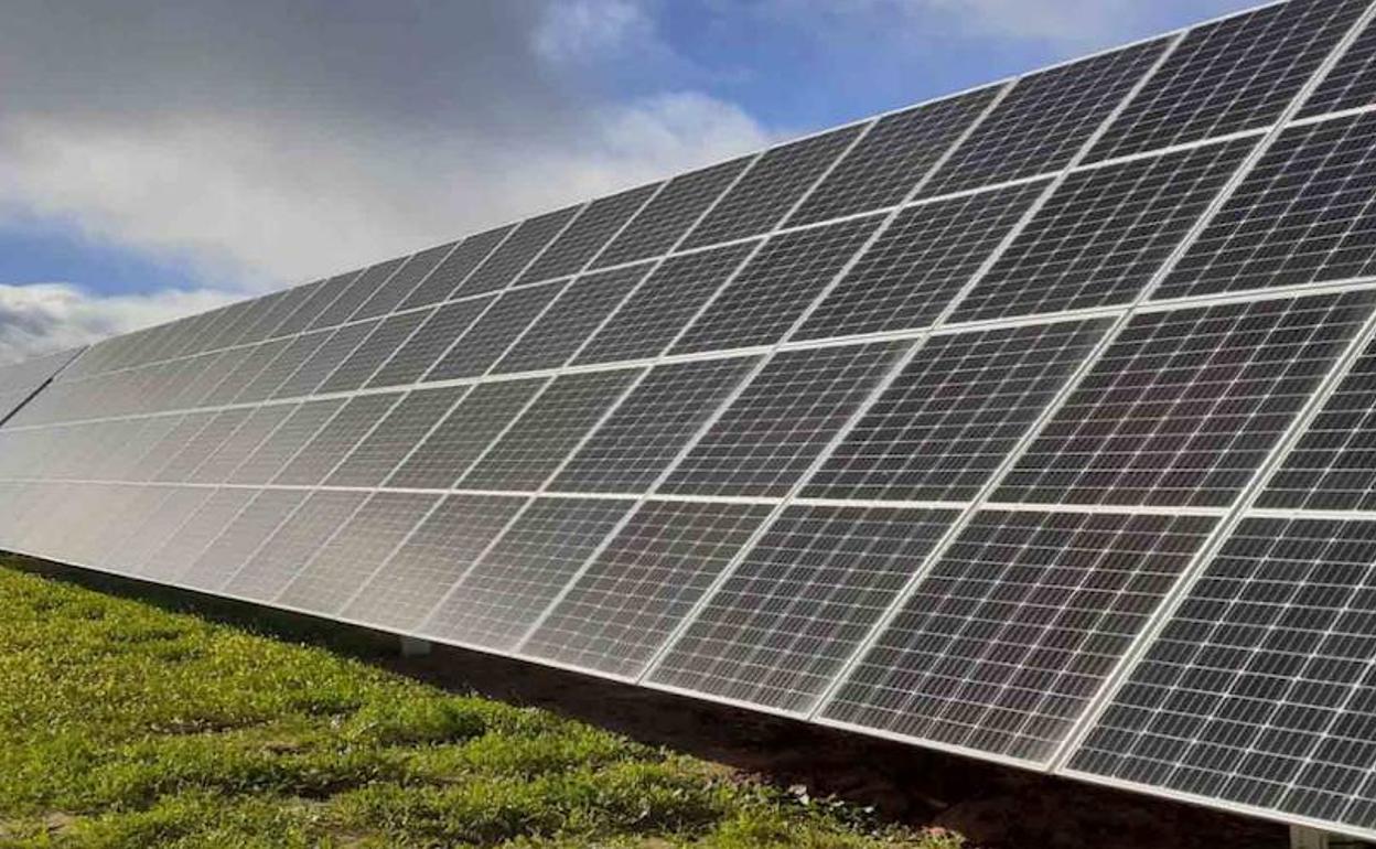 Las siete plantas fotovoltaicas extremeñas de Endesa producen un 14% más