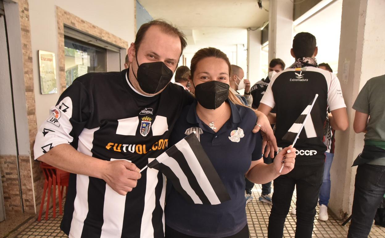 Objetivo Segunda : «Si el Badajoz sube, la próxima temporada se llenará el restaurante como hoy cada dos semanas»