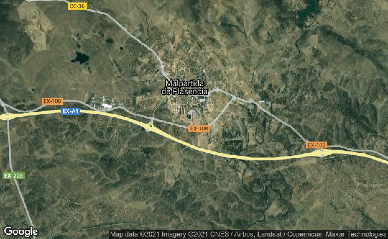 Dos heridos tras una colisión en la EX-108, cerca de Malpartida de Plasencia