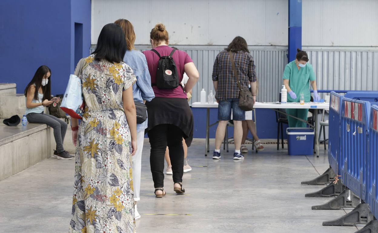 Coronavirus en Extremadura: Vuelve a bajar ligeramente la incidencia acumulada