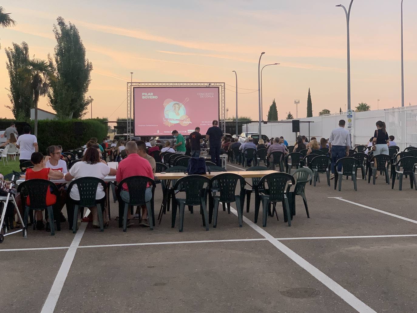 Cine de verano en la Rucab.