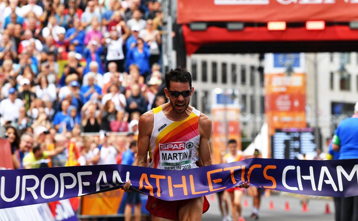 Álvaro Martín llega a Tokio como campeón de Europa de 20 km marcha, título que logró en Berlín en 2018. 