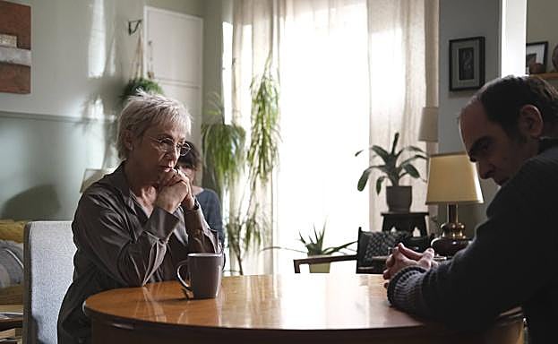 Blanca Portillo y Luis Tosar en 'Maixabel'.