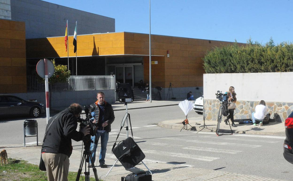 Imagen de archivo de los exteriores de los juzgados de Zafra cuando se produjeron las detenciones.