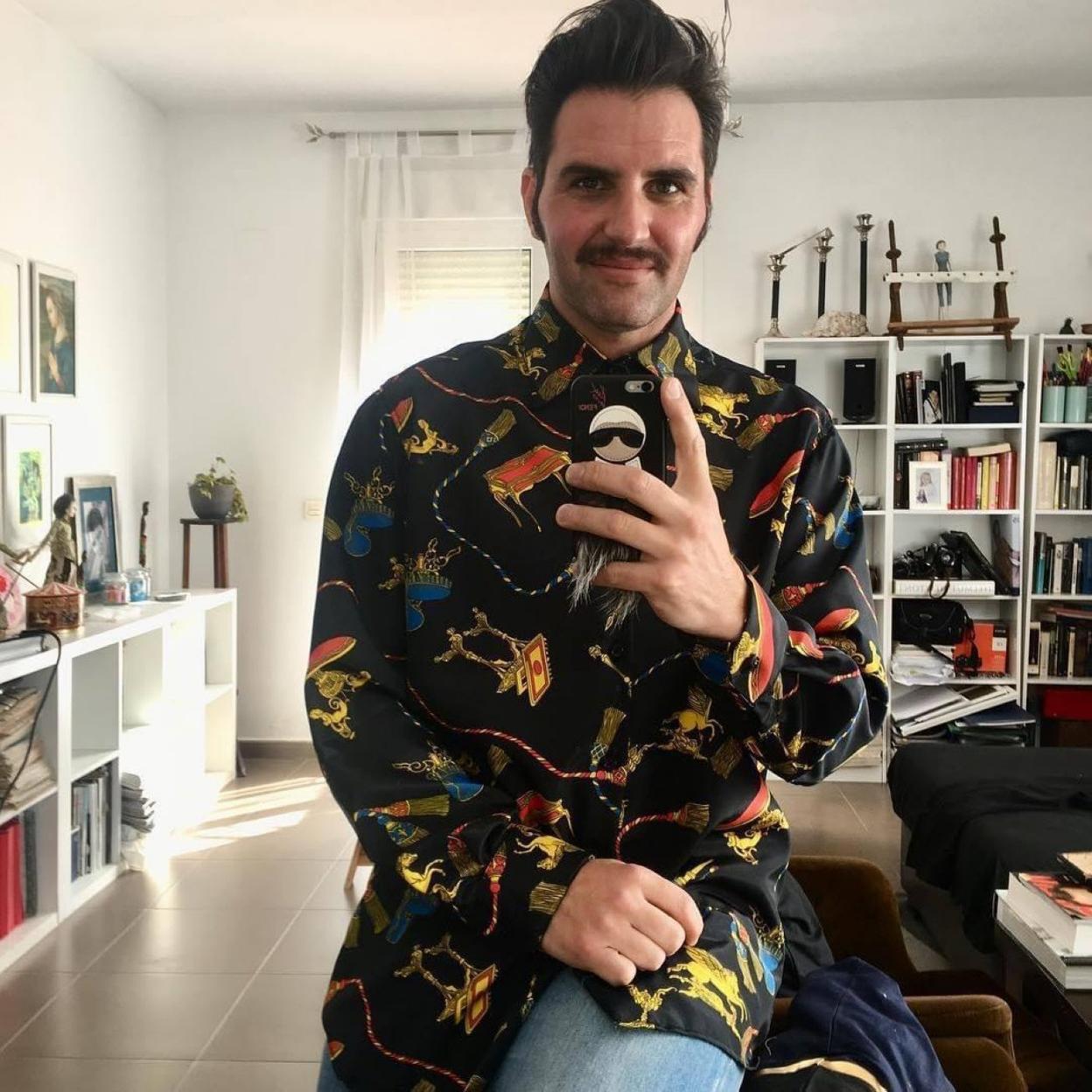 Alberto Benítez «La verdadera elegancia está en la sencillez» Hoy