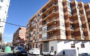 Bloque de pisos en el barrio de Miralvalle, en Plasencia