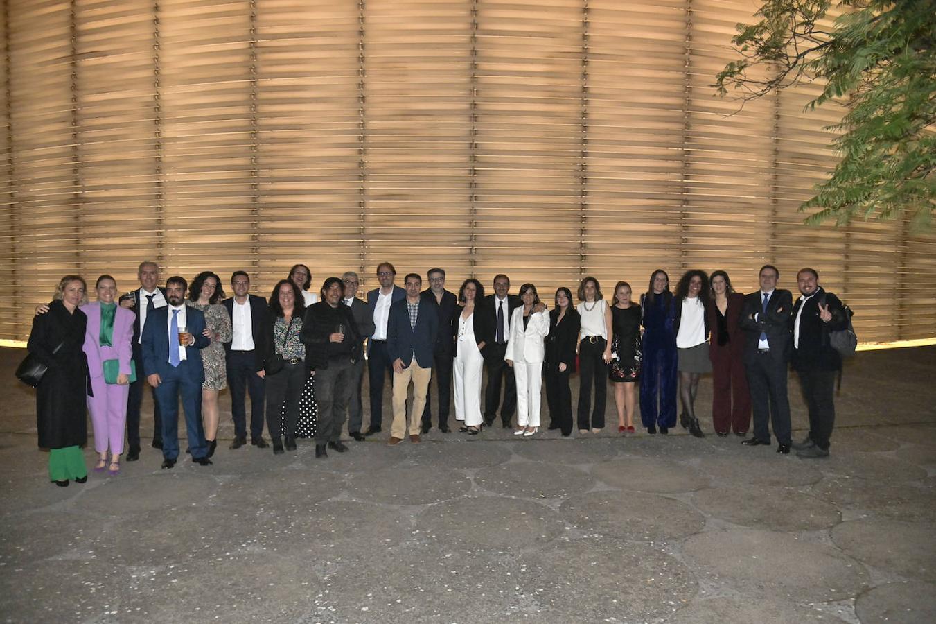 Ana Belén Hernández, Rocío Romero, Jota López-Lago, Rubén Bonilla, Natalia Reigadas, Álvaro Rubio, Miriam Fernández, Amparo Parra, Pakopí, Luis Expósito, Claudio Mateos, José M. Martín, Pablo Calvo, Sol Gómez, Antonio Tinoco, Manuela Martín, Gloria Jover, Laura Alcázar, Marisa García, Estrella Domeque, Esther Benítez, Alba Baranda, José Orantos y Arnelas.