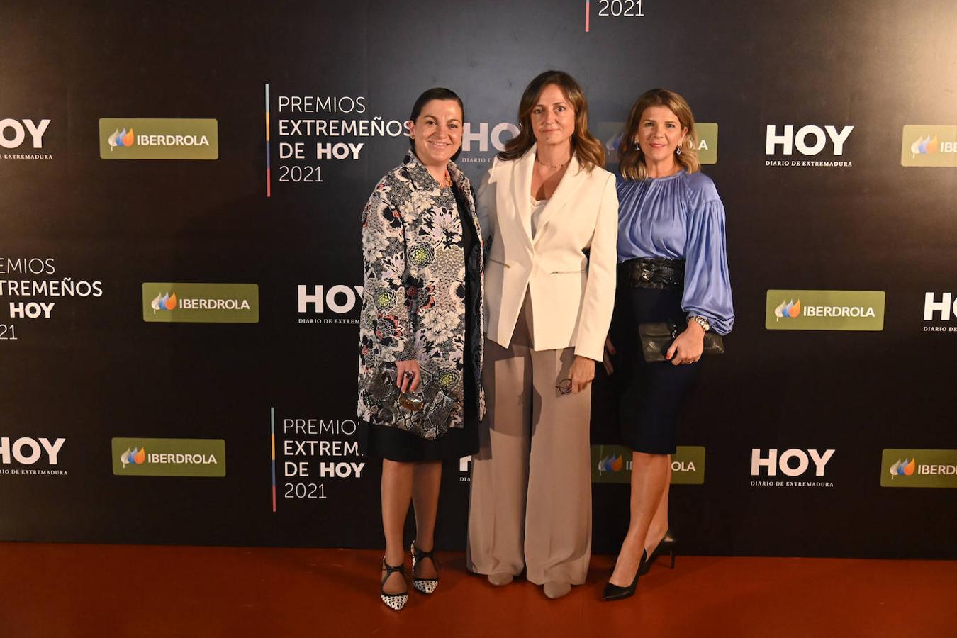 Gema Merino, Carmen Touchard y Dolores Benegas. 