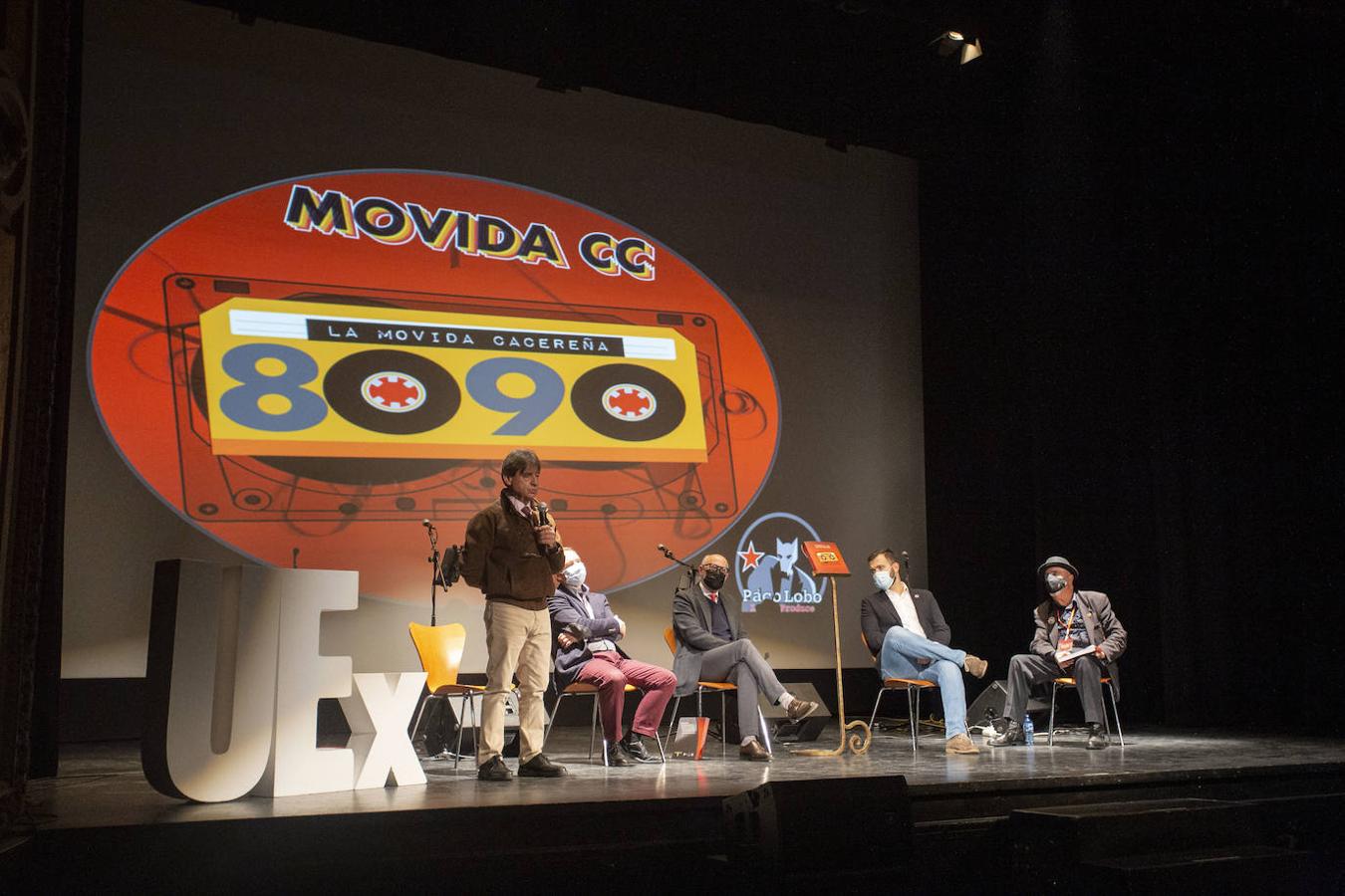 Presentación del libro de la movida cacereña.