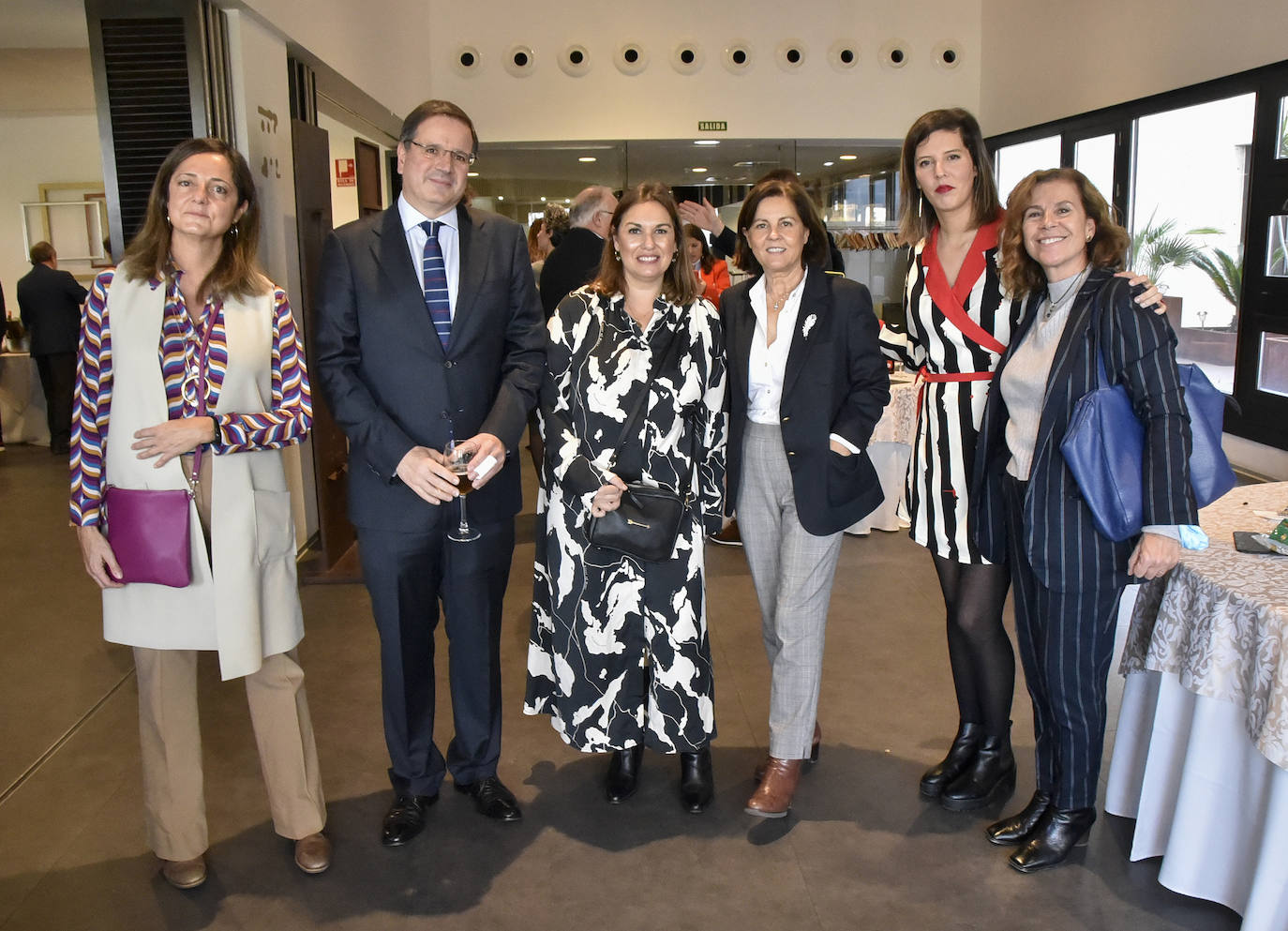 Carmen Touchard, José Orantos, Celia Lucas, Manuela Martín, Alba Baranda y Mar Cabezas.