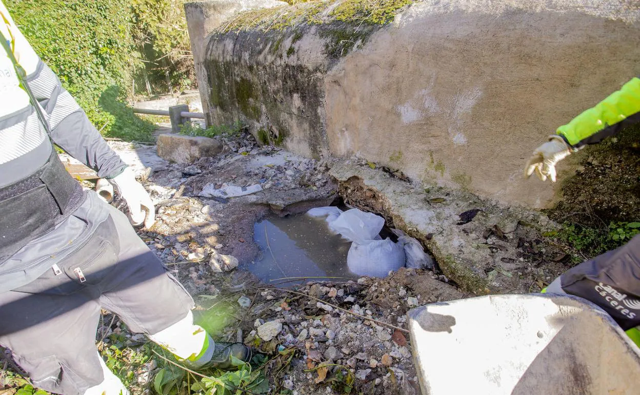 Zona de Fuente Concejo en la que se ha detectado la fractura del colector. 