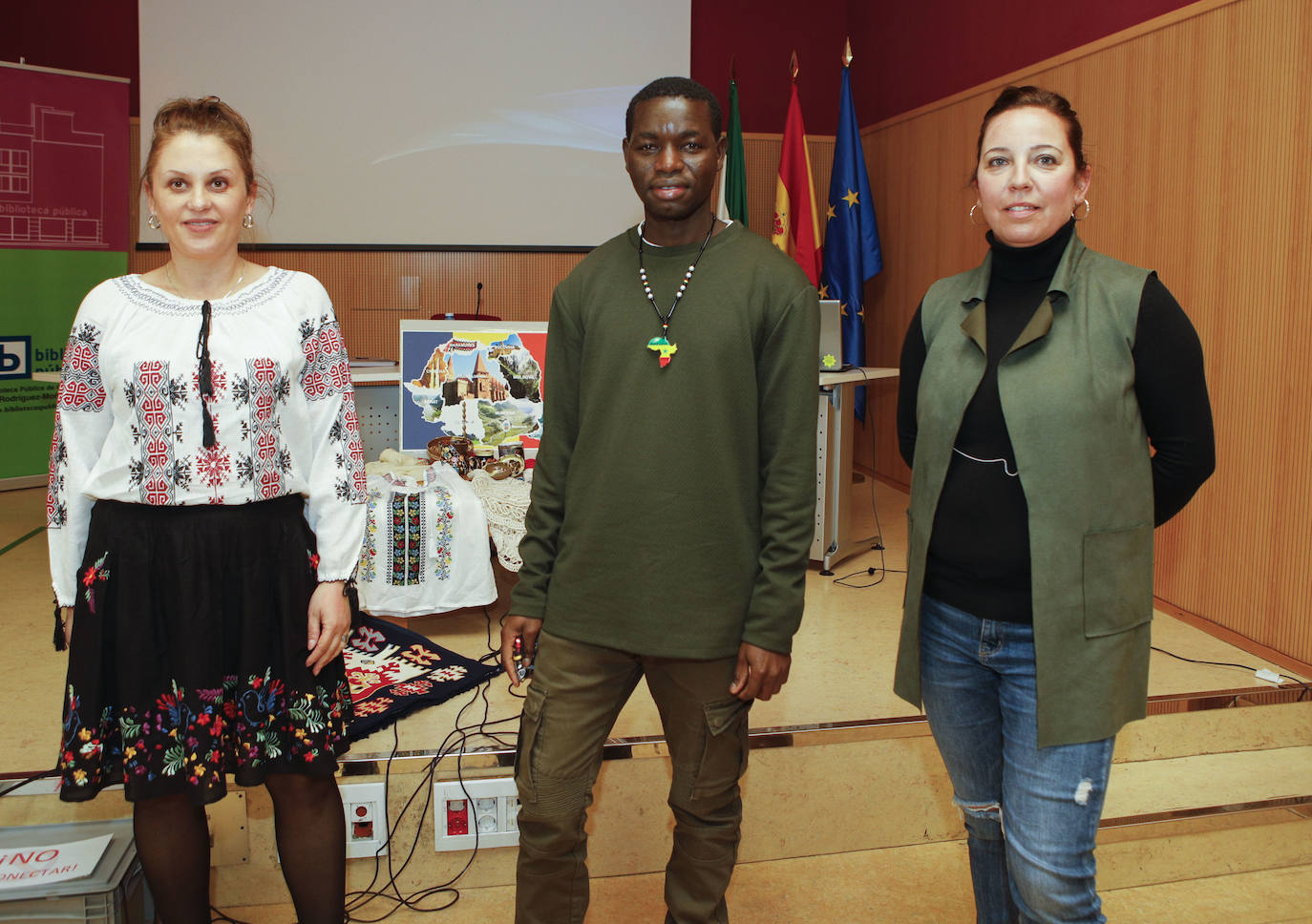 Presentación de 'Libros humanos', una iniciativa para conocer a la población migrante.