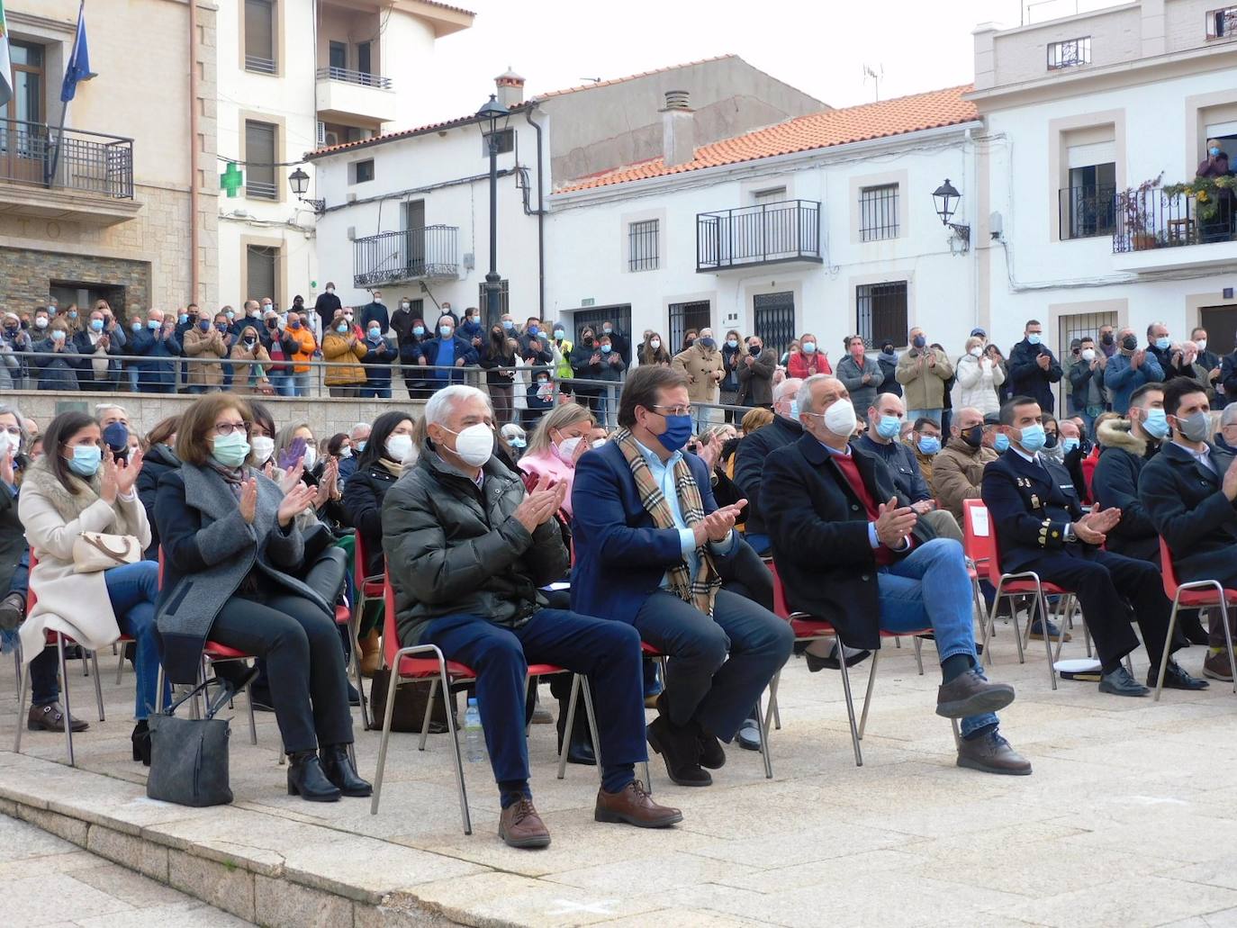 Fotos: Emotivo homenaje a Charo Cordero en Romangordo